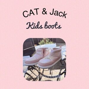 CAT & JACK GIRL BOOTS SIZE 3. These are new but the tags are missing.